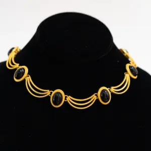 Necklace and Earing Set